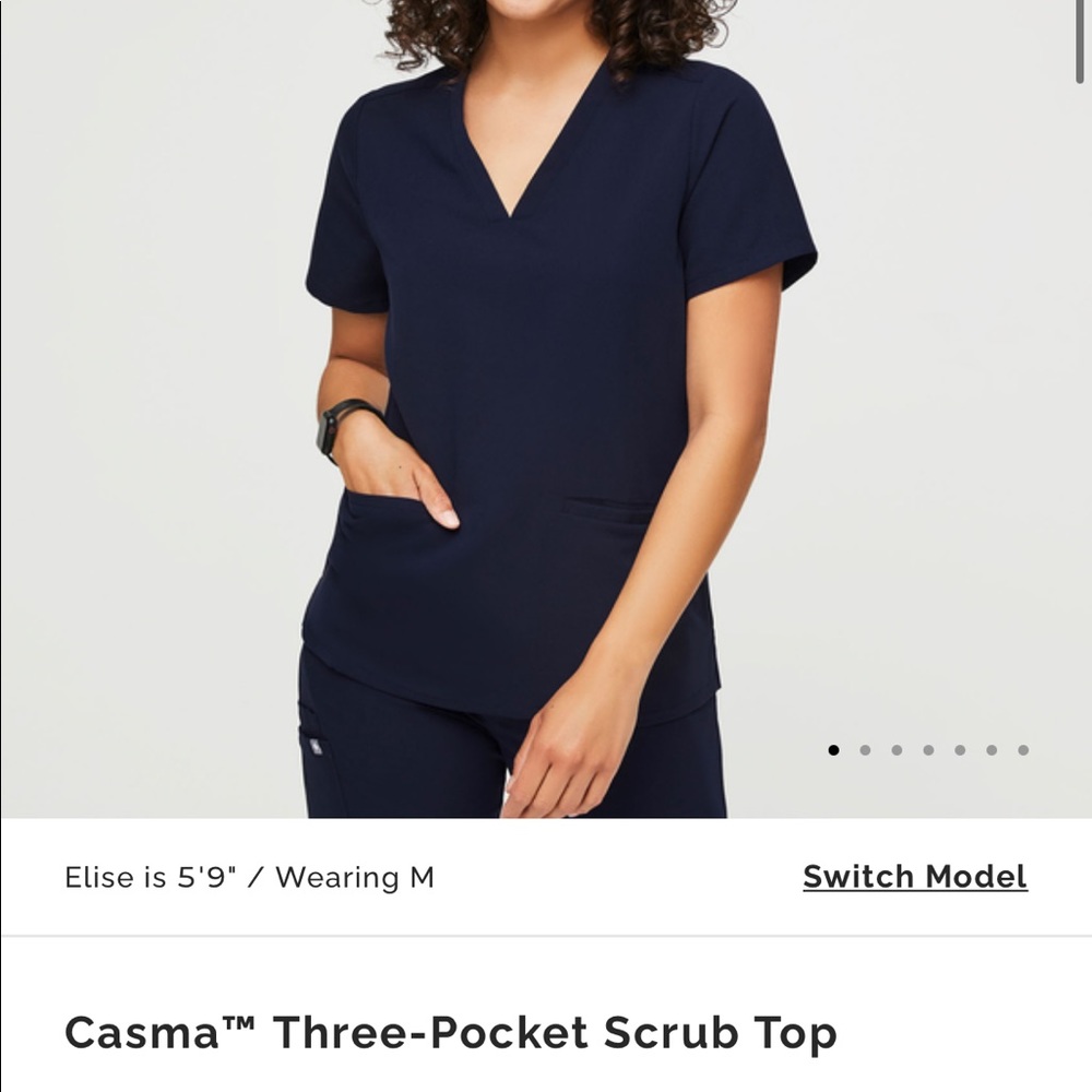 3 Pocket Scrub Top